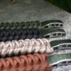 Bracelet de survie en parachute tissé pour homme, manille, broche, réglage de la structure