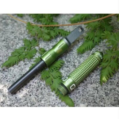 Briquet à Lame en Alliage de Magnésium Super Dur pour Homme, Bâton d'Allumage Étanche, Outils de Survie Sauvage, Camping en Plein Air