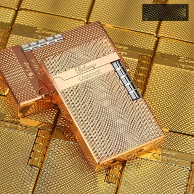 Briquet carré à rayures en métal, briquet à gaz butane, roue créative, feu ouvert, bruyant, insolite, Laguna