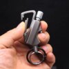 Briquet de survie en milieu sauvage avec porte-clés en métal, gadget amusant, kérosène, cadeau pour homme, 10,000 utilisations
