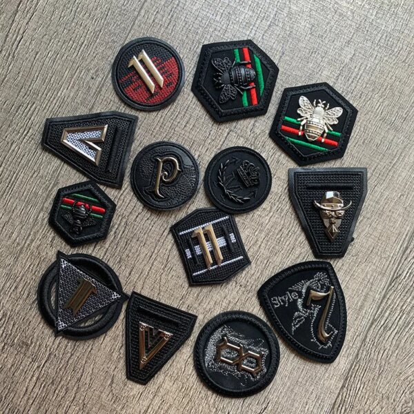 Patchs de broderie en cuir PU noir rond en métal 3D, appliques de vêtements, badge d'équation de couronne, autocollant à rayures, coudre sur les vêtements TecClothing – Image 3