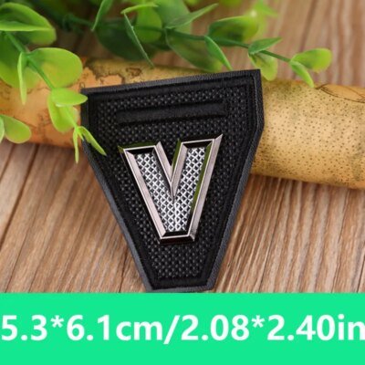 25425-21f703.jpg Patchs de broderie en cuir PU noir rond en mĂ©tal 3D, appliques de vĂȘtements, badge d'Ă©quation de couronne, autocollant Ă rayures, coudre sur les vĂȘtements TecClothing