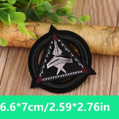 25428-6eacb8.jpg Patchs de broderie en cuir PU noir rond en mĂ©tal 3D, appliques de vĂȘtements, badge d'Ă©quation de couronne, autocollant Ă rayures, coudre sur les vĂȘtements TecClothing