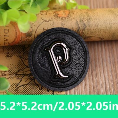Patchs de broderie en cuir PU noir rond en métal 3D, appliques de vêtements, badge d'équation de couronne, autocollant à rayures, coudre sur les vêtements TecClothing