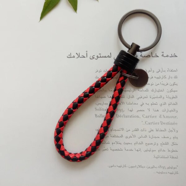 Nouveau porte-clés en corde tressée en acier au tungstène, porte-clés en cuir, pendentif de poupée fait à la main, cadeau de fête, petits bijoux – Image 6