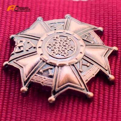 27572-eaedb8.jpg Médaille militaire américaine LOM de la Légion du Mérite