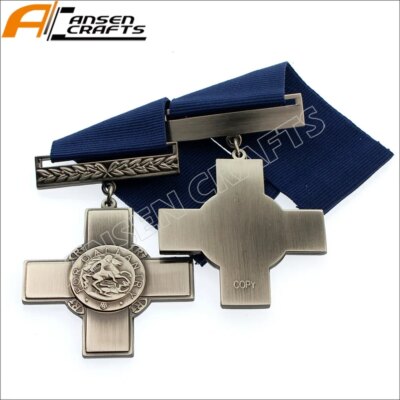 27610-22022d.jpg Médaille militaire britannique George Cross pour le prix GallPerform