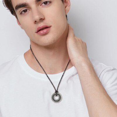 28174-7cf74e.jpg Colliers Rune nordique Vintage pour hommes, en acier inoxydable, Runes nordiques Viking, bijoux païen, pendentif amulette Talisman Futhark