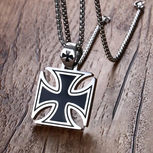 Collier pendentif croix de chevalier noir punk pour hommes, amulette décontractée à la mode, cadeau de bijoux – Image 5