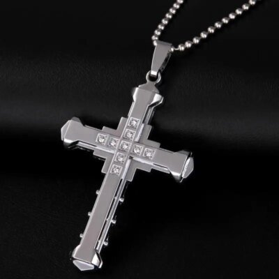 Collier pendentif croix de chevalier noir punk pour hommes, amulette décontractée à la mode, cadeau de bijoux