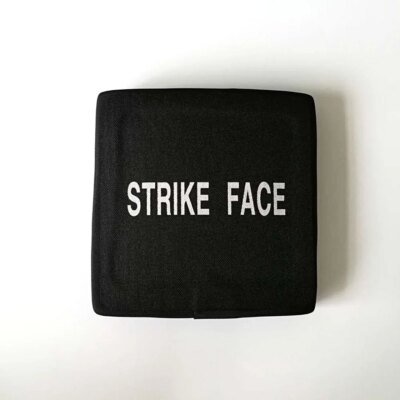 9343-922000.jpg 2 pièces, panneaux latéraux pare-balles, alumine et PE NIJ niveau IV, autonome, niveau 4